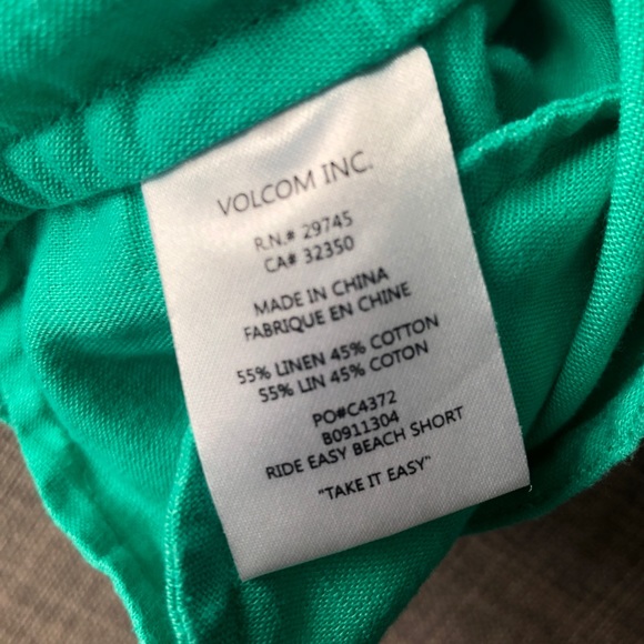 Volcom linen shorts - Picture 3 of 4